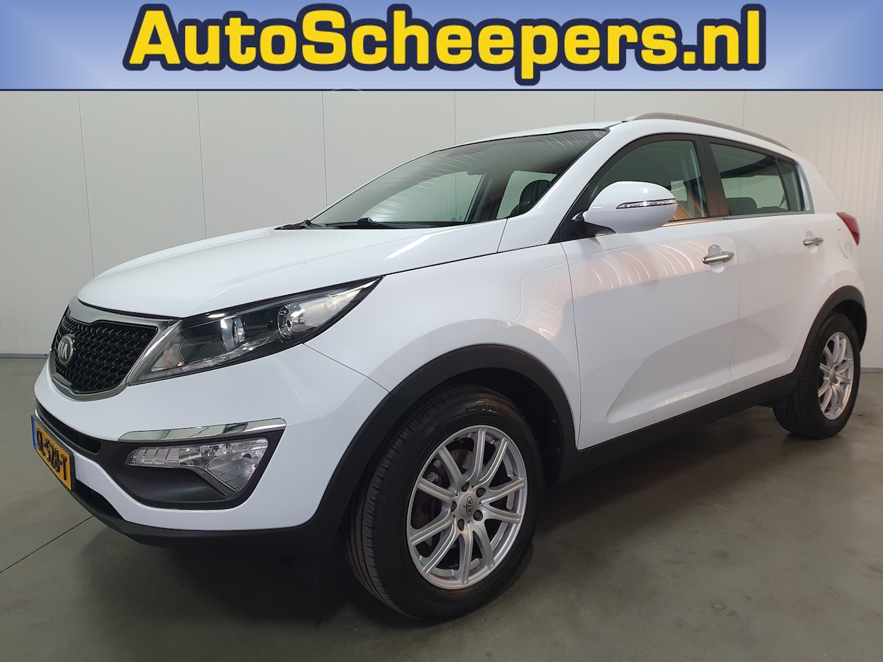 Kia Sportage - 1.6 GDI ComfortLine NAVI/PDC/CAMERA/CRUISE/CLIMA - AutoWereld.nl