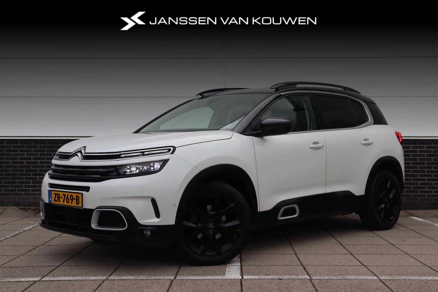 Citroën C5 Aircross - 1.6 PureTech Shine *180PK * Leder * Navigatie * Camera - AutoWereld.nl