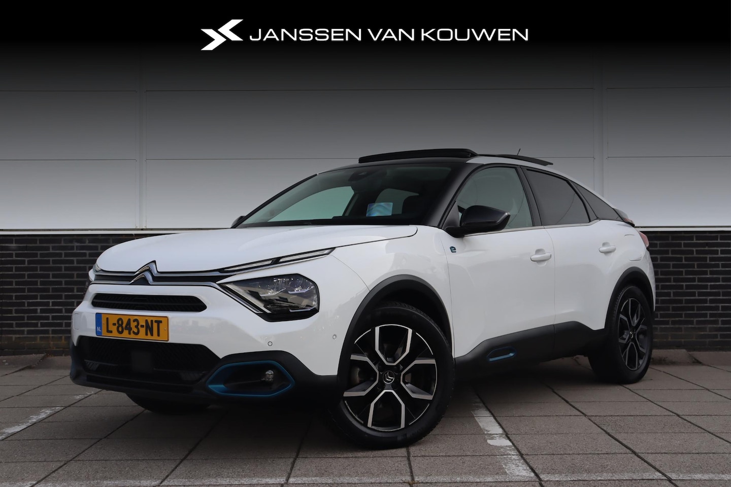 Citroën Ë-C4 - Shine 50 kWh * Panoramadak * SOH 92% * Climate Control * Carplay * - AutoWereld.nl