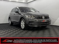 Volkswagen Tiguan - 1.5 TSI Life Business Clima, Navi, Camera, Winterpakket, Cruise control, Rijstrook correct
