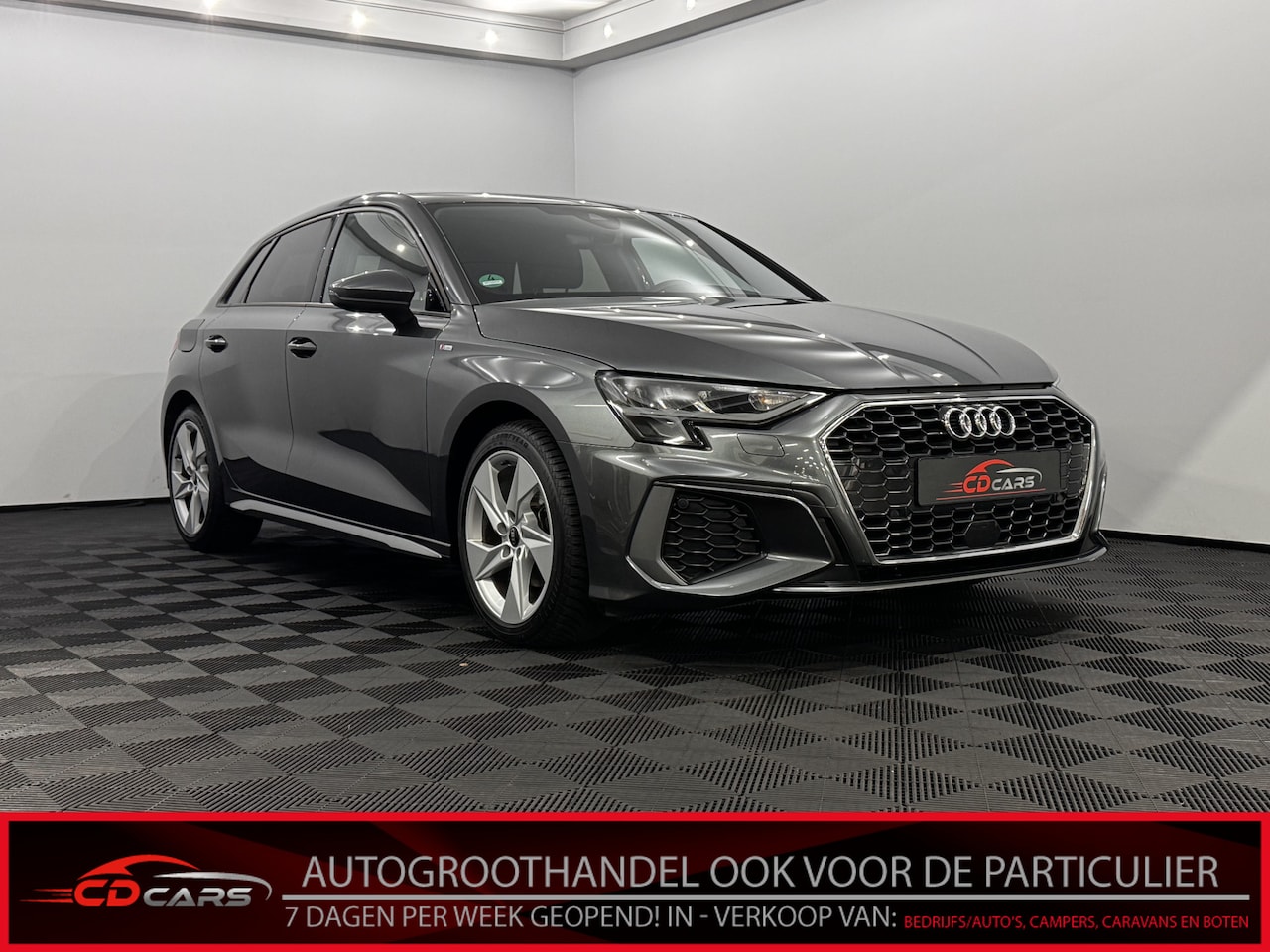Audi A3 Sportback - 30 TFSI S-line Airco, Navi, Parkeersensoren, Virtual desk, Cruise control, Stoelverwarming - AutoWereld.nl