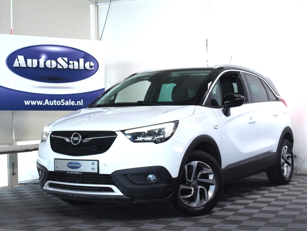 Opel Crossland X - 1.2 Turbo Innovation AUT 1eEIGNR! CARPLAY HUD STUURVW '19 - AutoWereld.nl