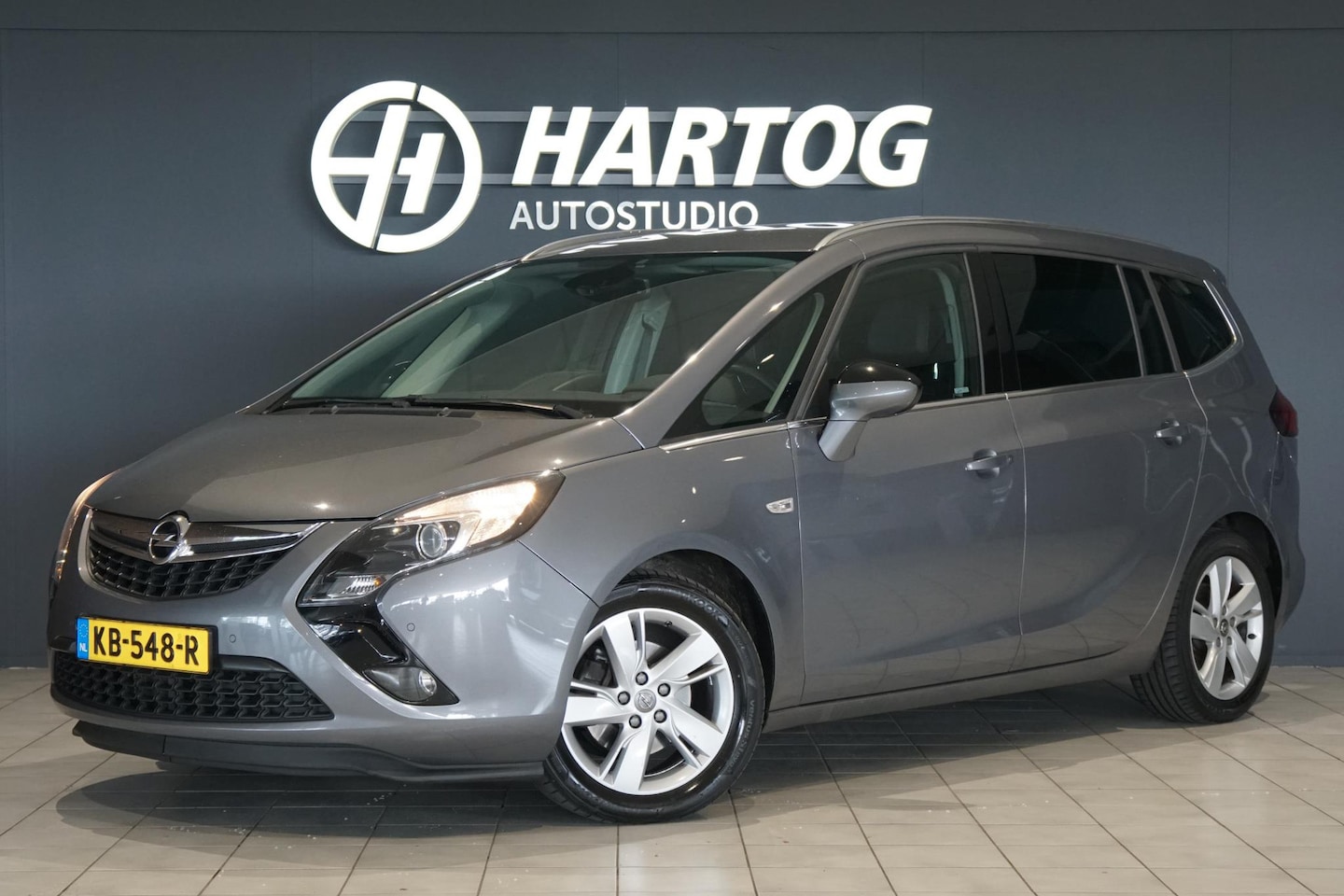 Opel Zafira Tourer - 1.4 Blitz 7p. 7 PERS + CAMERA / LEDER / STOELVERWARMING / TREKHAAK - AutoWereld.nl