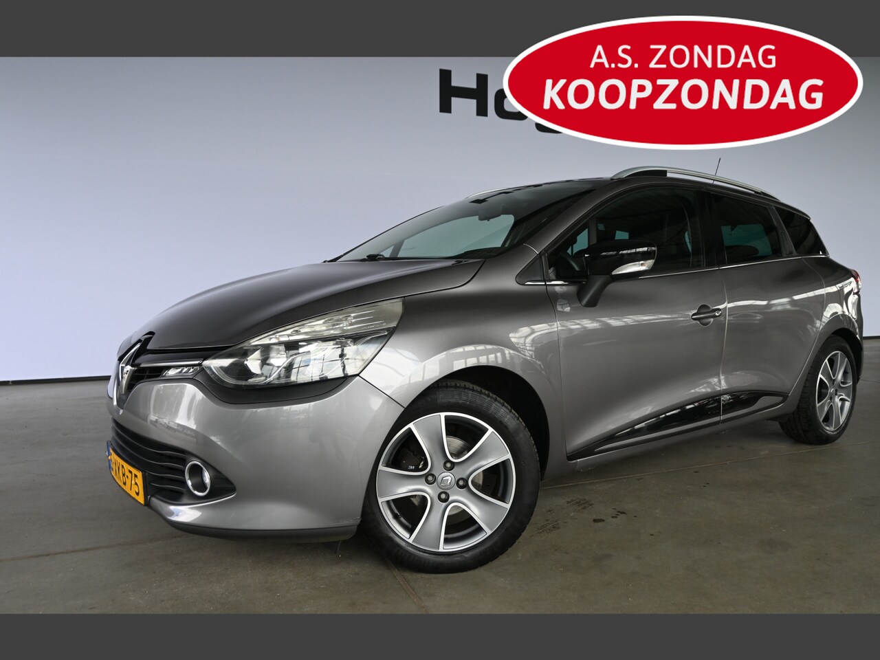 Renault Clio Estate - 0.9 TCe Night&Day NAP! 1e Eigenaar! Navigatie Dealer Onderhouden! Inruil Mogelijk! - AutoWereld.nl