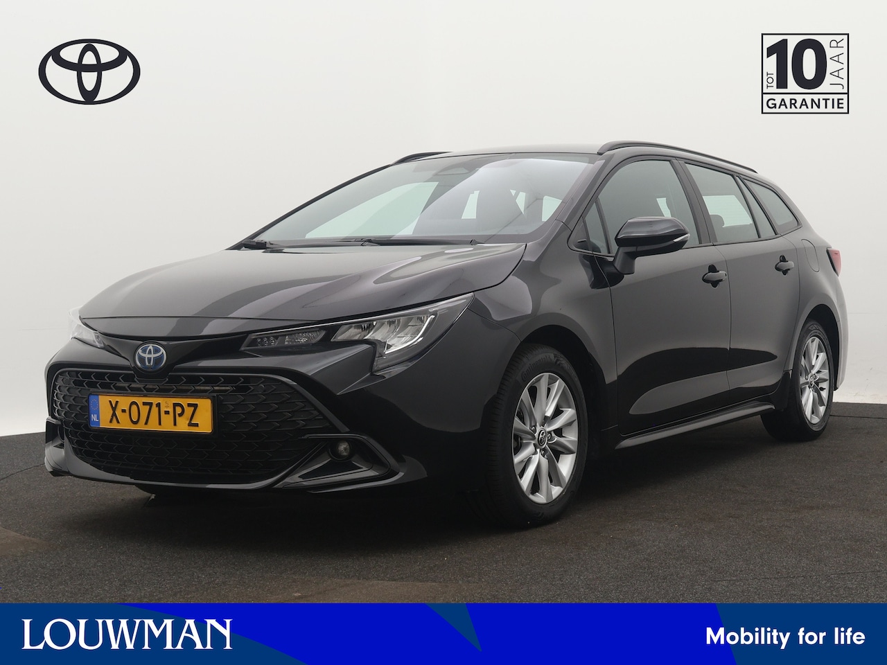 Toyota Corolla Touring Sports - Hybrid 140 Active - AutoWereld.nl