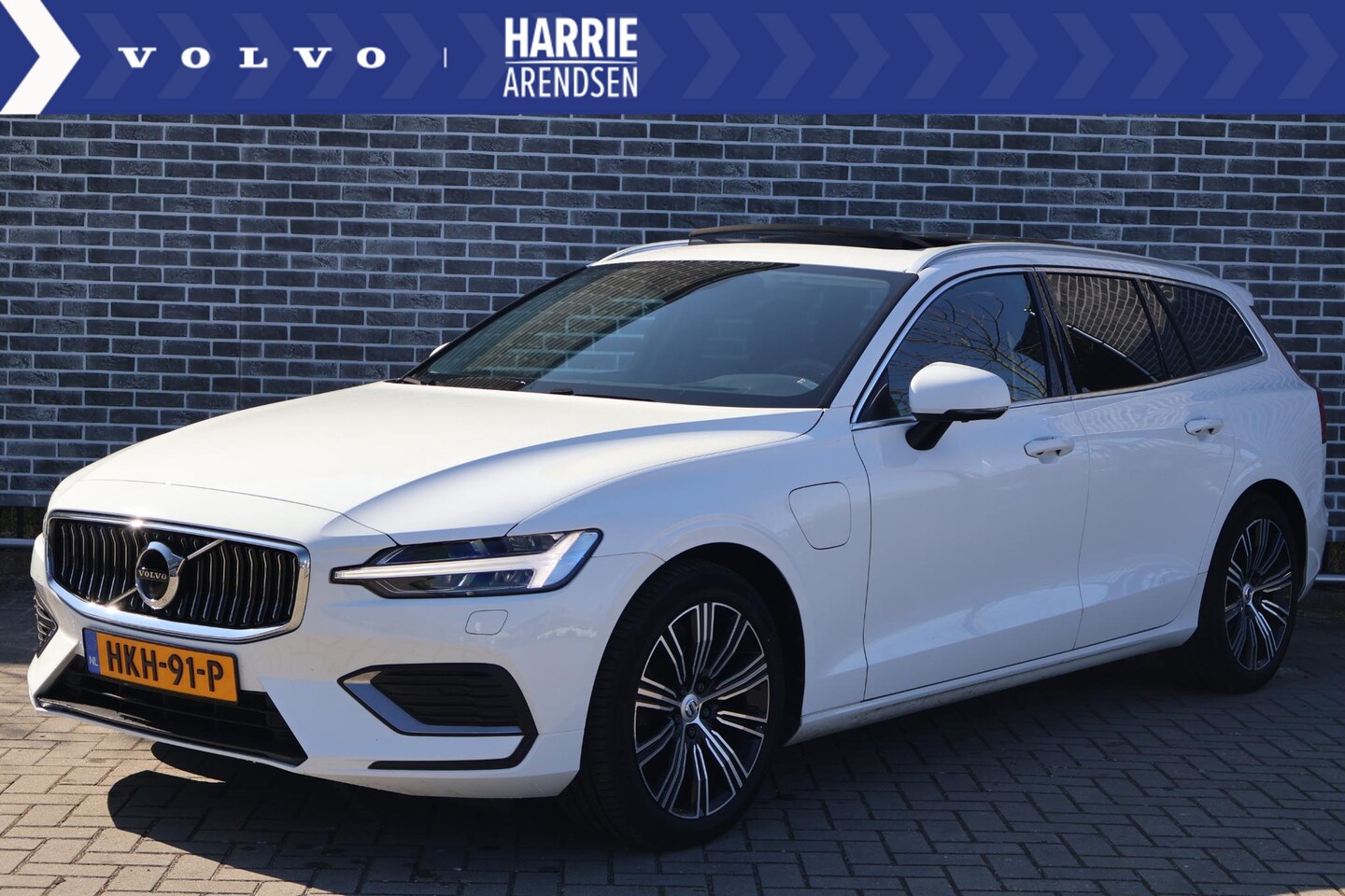 Volvo V60 - 2.0 T6 Recharge AWD Inscription | Adaptive Cruise Control | Schuif-\-kanteldak | 360 Camer - AutoWereld.nl