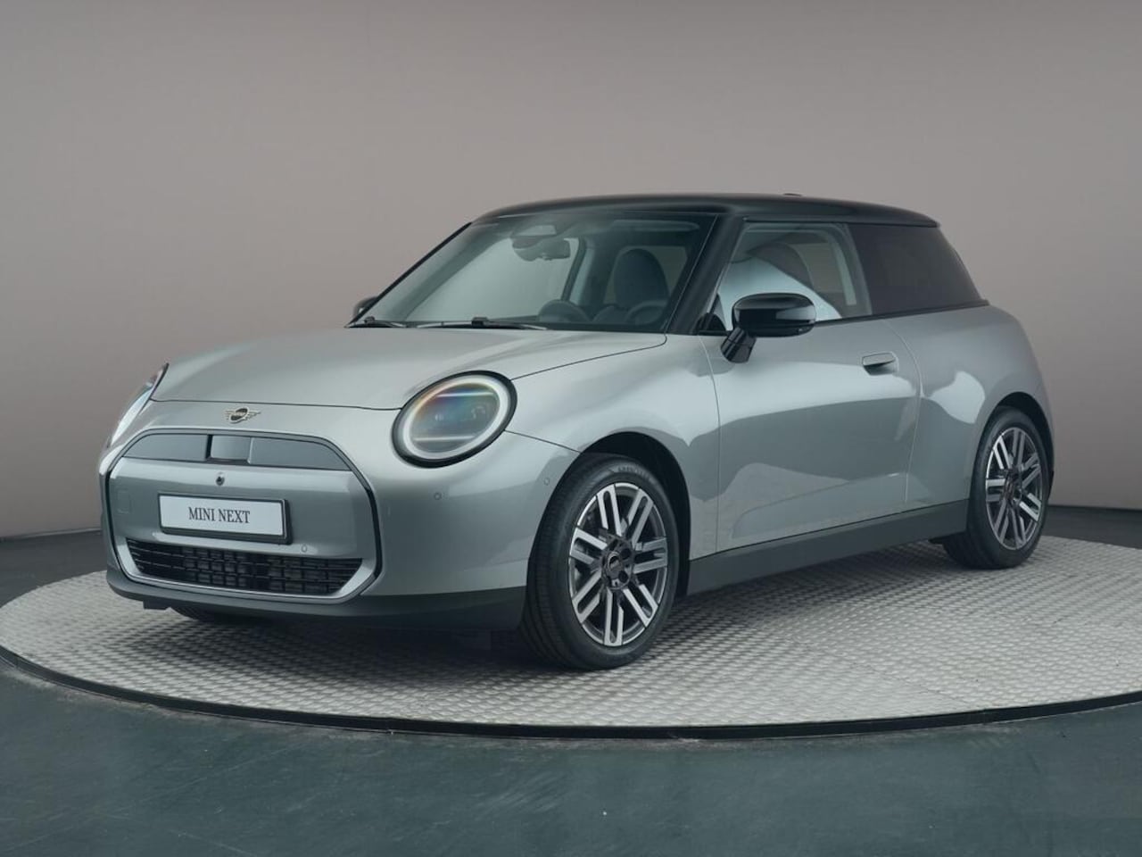 MINI Cooper - E Classic L 40.7 kWh - AutoWereld.nl