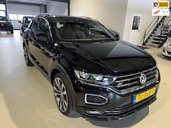 Volkswagen T-Roc - 1.5 TSI Sport R- Line viritual cockpit