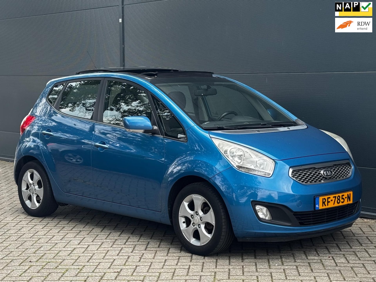 Kia Venga - 1.4 CVVT X-ecutive PANO PDC CLIMA TREKHAAK NAP APK - AutoWereld.nl