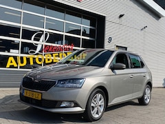 Skoda Fabia - 1.0 TSI Monte Carlo - Apple CarPlay / Navigatie I Airco I PDC ? LED I Sport velgen I Deale
