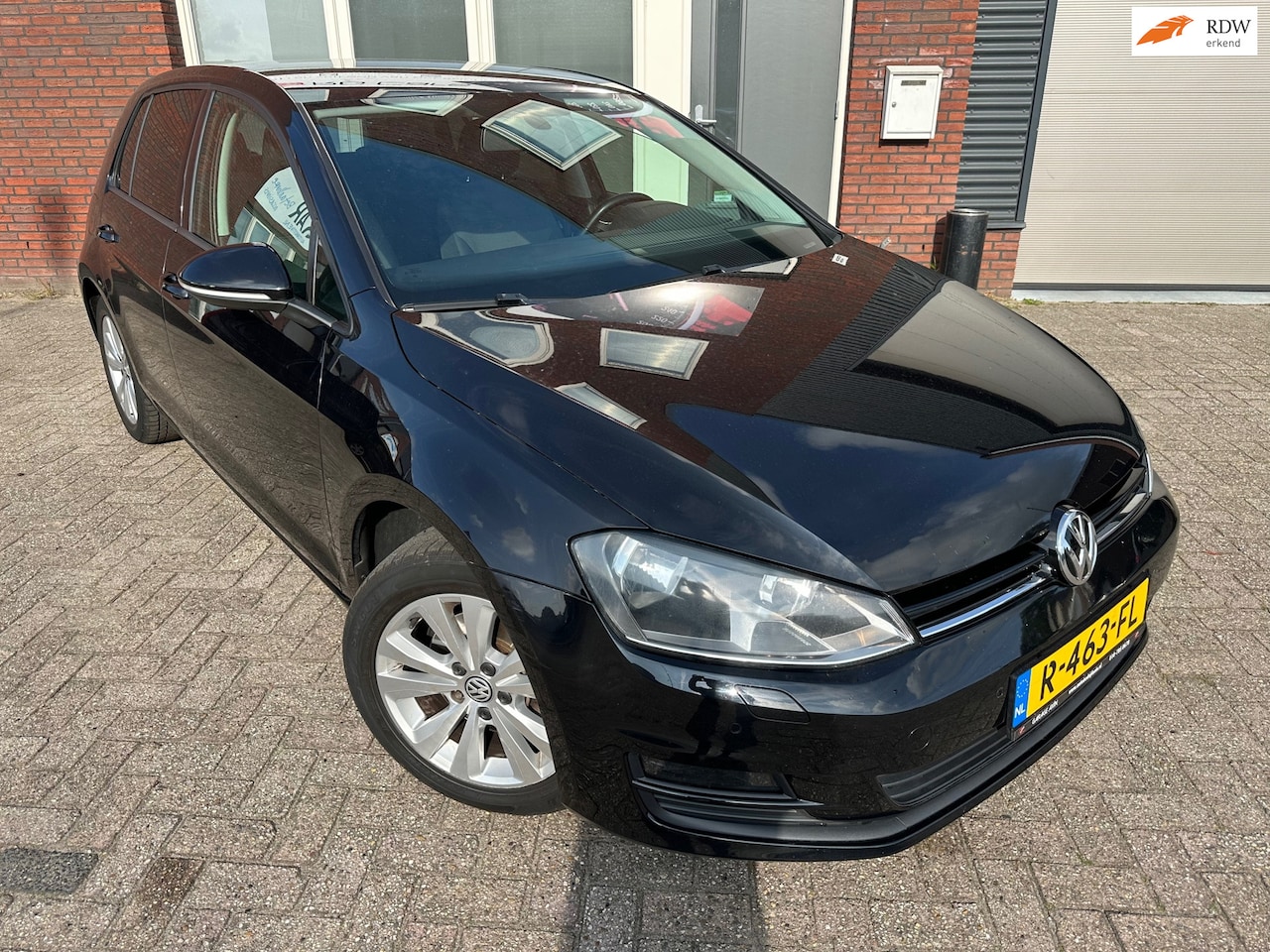 Volkswagen Golf - 1.4 TSI Highline / 5DRS / PDC / Clima / Stoelverwarming - AutoWereld.nl