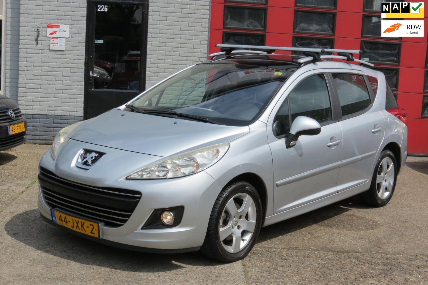 Peugeot 207 SW - 1.6 VTi Première 1.6 VTi Première , NAVI, PANO, PDC , - AutoWereld.nl