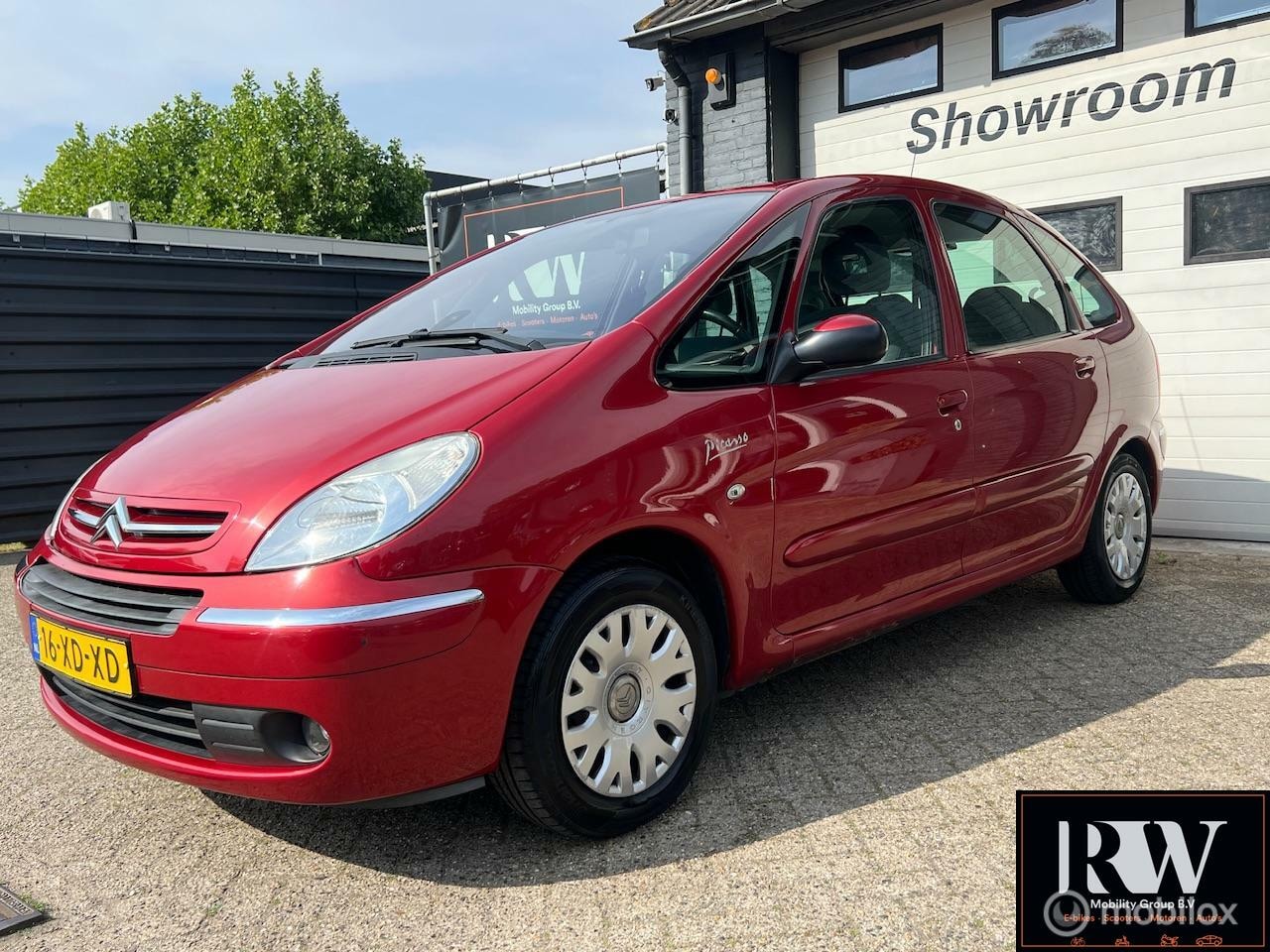 Citroën Xsara Picasso - 1.6i-16V Cool Tech airco, trekhaak! - AutoWereld.nl