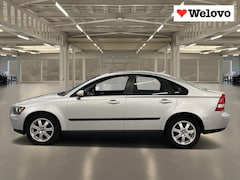 Volvo S40 - 2.4i Kinetic 170 PK/garantie prijs inclusief BTW