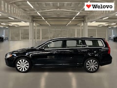 Volvo V70 - 1.6 T4 Limited Edition Leder interieur, verw. stoelen, trekhaak, garantie