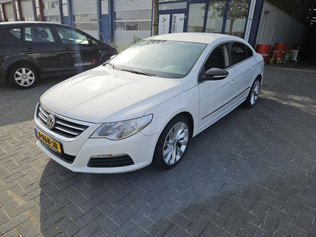 Volkswagen Passat CC - 1.8 TSI 5p. 1.8 TSI 5p. - AutoWereld.nl