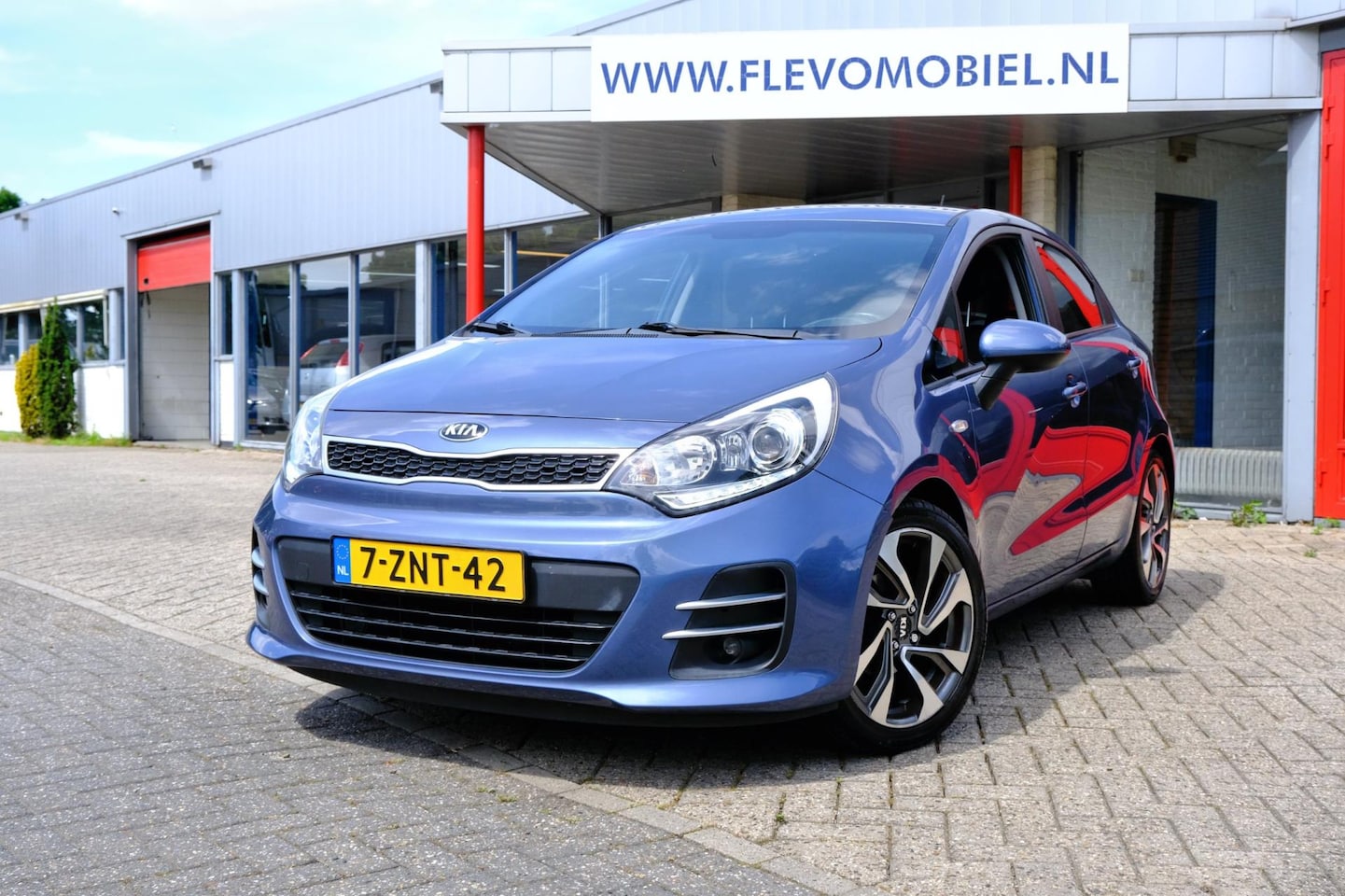 Kia Rio - 1.2 CVVT DynamicLine 5-drs Airco|LMV|Cruise - AutoWereld.nl