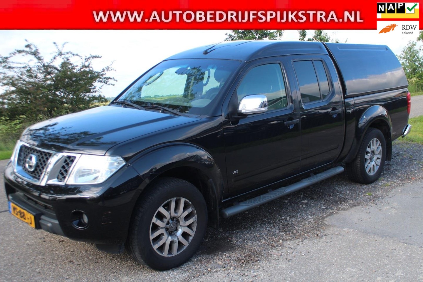 Nissan Navara - 3.0 dCi LE Double Cab // AUTOMAAT/ V6 // - AutoWereld.nl