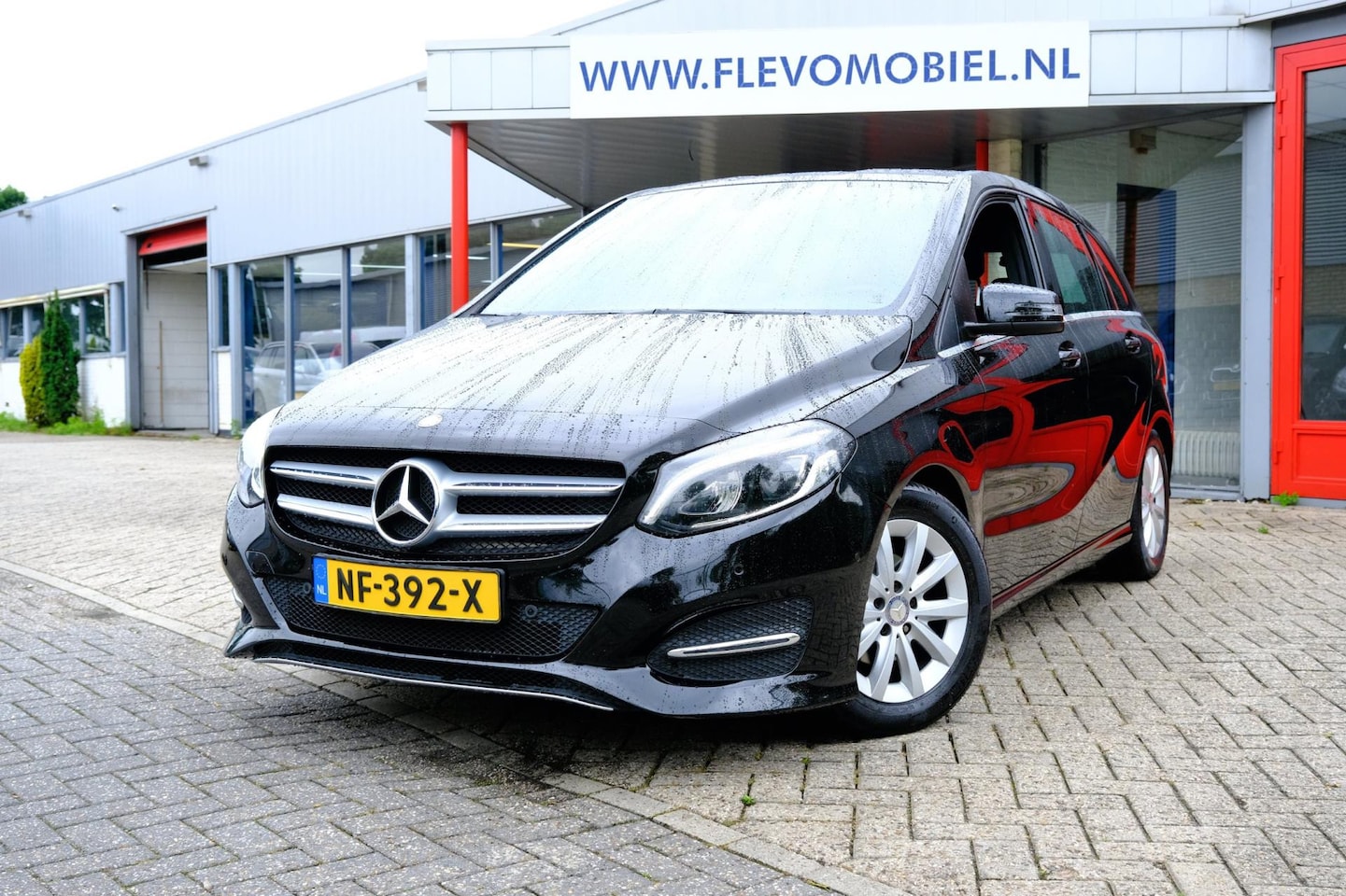 Mercedes-Benz B-klasse - 180 d Lease Edition Plus Aut. Navi|LED|Cam|ParkAssist|LMV - AutoWereld.nl