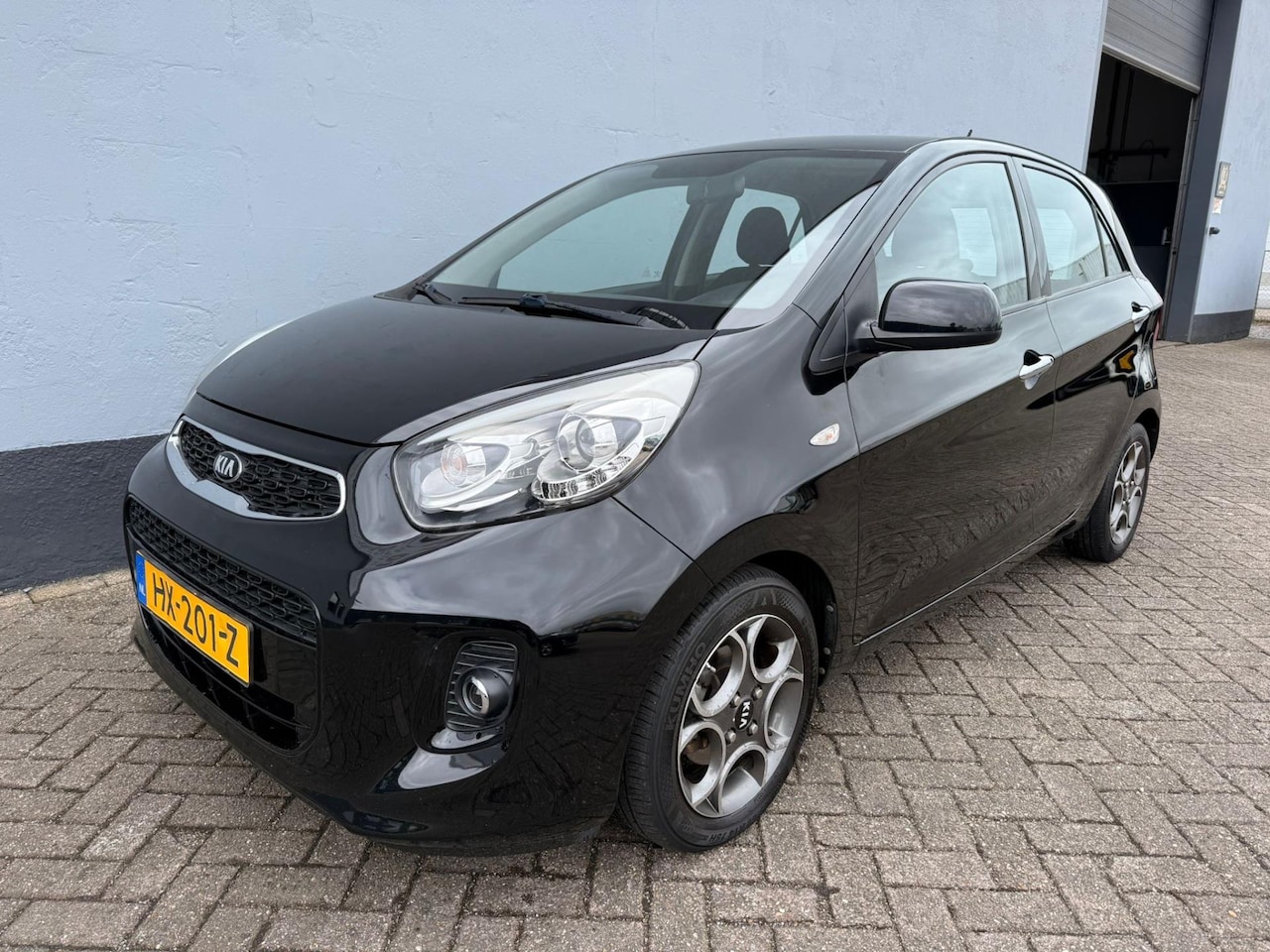 Kia Picanto - 1.0 CVVT DynamicLine 5-Deurs - Cruise Control - AutoWereld.nl