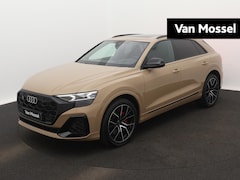Audi Q8 - 60 TFSI e quattro Pro Line S Competition 490 PK | S-line | Automaat | Navigatie | 360 Came