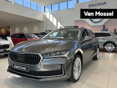 Skoda Superb Combi - 1.5 TSI MHEV First Edition 150 PK | Automaat | Matrix LED Koplampen | Navigatie | Trekhaak