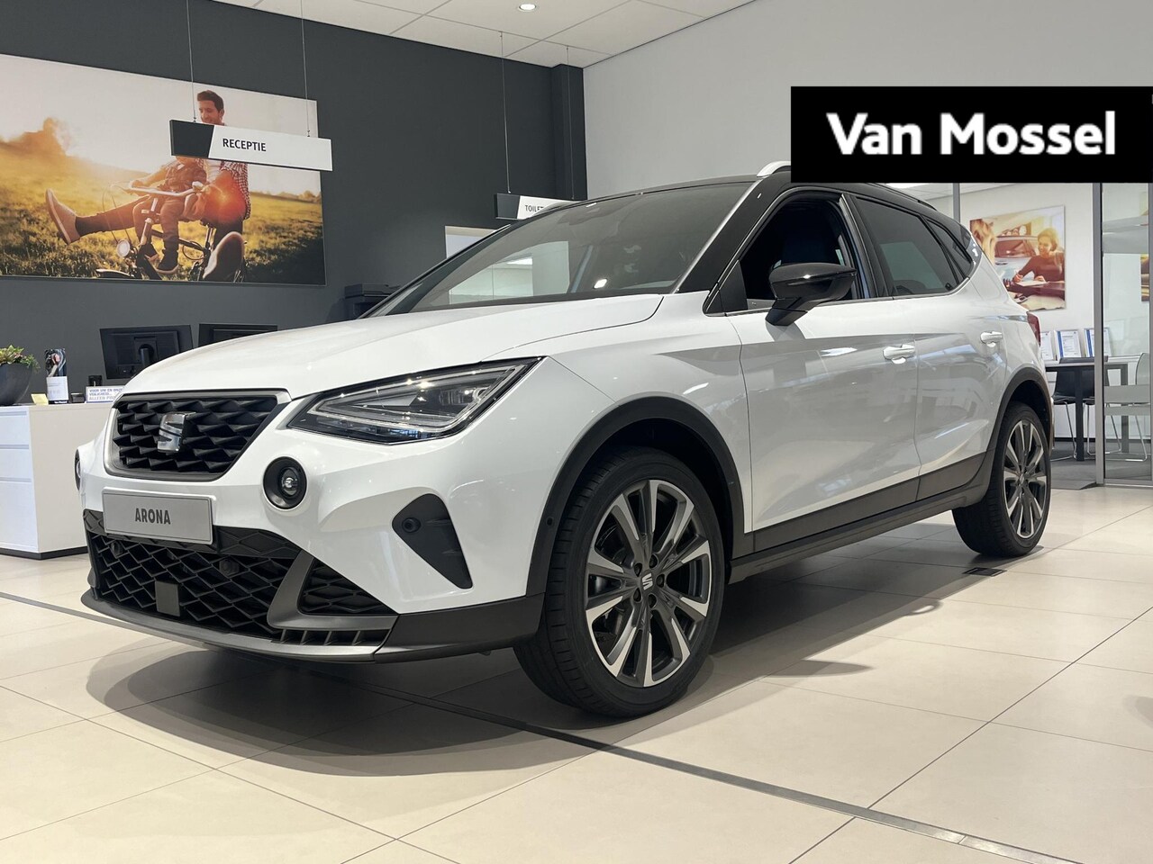 Seat Arona - 1.0 EcoTSI FR Anniversary 95 PK | LED Koplampen | Climate Control | Apple Carplay/Android - AutoWereld.nl