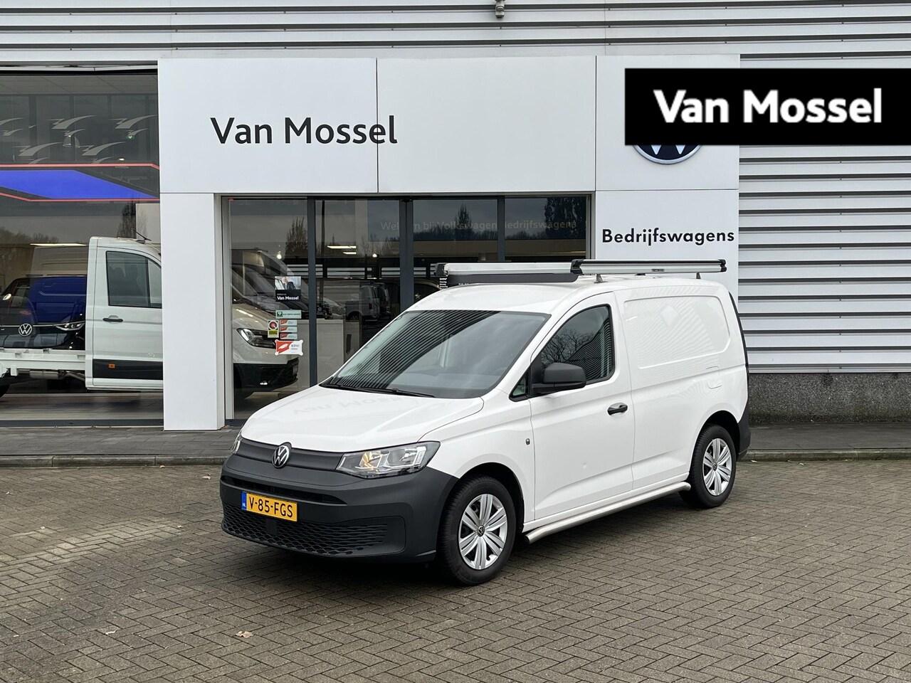 Volkswagen Caddy Cargo - 1.5 TSI Comfort | Airco | Multifunctioneel stuur | Cruise control | Trekhaak | Navigatie | - AutoWereld.nl