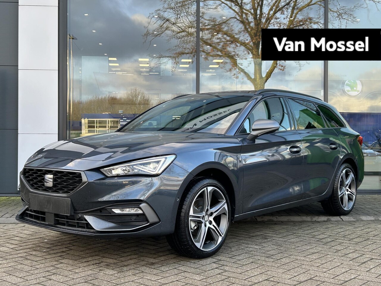 Seat Leon Sportstourer - 1.5 TSI e-Hybrid FR PHEV First Edition 204 PK | Automaat | LED Koplampen | Navigatie | Cli - AutoWereld.nl