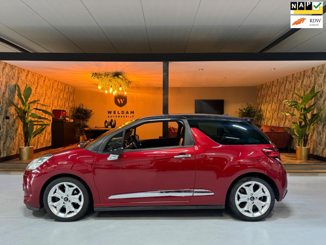 Citroën DS3 - 1.6 THP Sport Chic StoelVW Cruise Navi Clima Leder Rijklaar - AutoWereld.nl