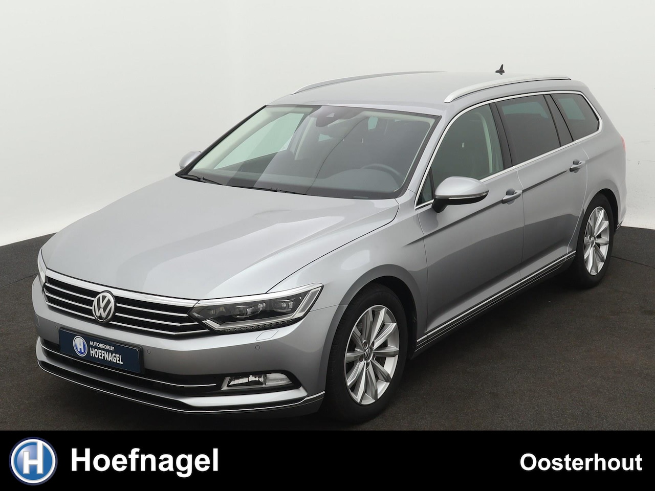 Volkswagen Passat Variant - 1.4 TSI ACT Highline Automaat | Navigatie | Stoelverwarming | Camera | Adaptive Cruise Con - AutoWereld.nl