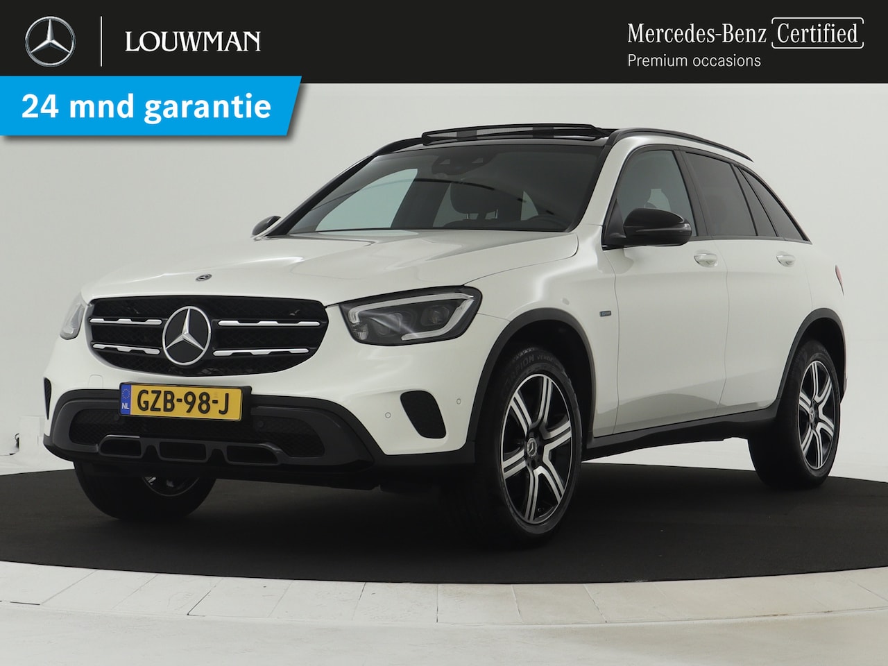 Mercedes-Benz GLC-klasse - 300e Night- Pakket | Panorama schuif/kanteldak | Trekhaak | Burmester Sound | Memory Stoel - AutoWereld.nl