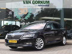 Skoda Superb Combi - 1.5 TSI ACT Style Business / Panoramadak / 9.000 KM
