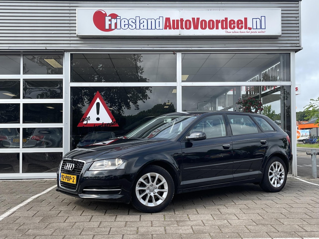 Audi A3 Sportback - 1.4 TFSI Attraction Pro Line Business /Automaat/Clima/Cruise/Navi/ - AutoWereld.nl