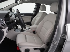 Mercedes-Benz B-klasse - 180CDI Leer Navi Camera Ecc Sport-Comfort-Stoelen+Verwarmd Cruise Control Ambition Colliss