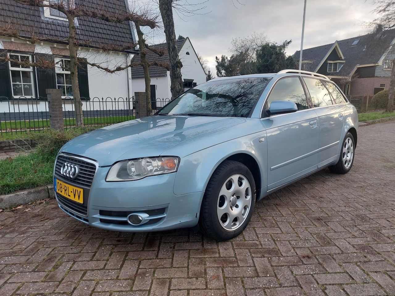 Audi A4 Avant - 2.5 TDI Pro Line 2.5 TDI Pro Line - AutoWereld.nl