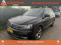 Volkswagen Tiguan Allspace - 1.5 TSI Highline, R-line, 7-Persoons, Panoramadak, Trekhaak, Massage