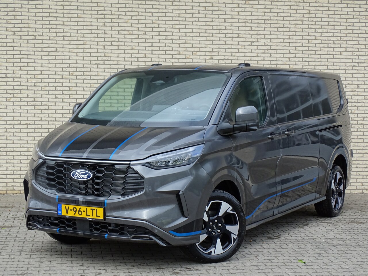 Ford Transit Custom - 320 L2H1 2.0 TDCI 170pk Sport AWD Automaat | Dubbel Cabine | Full Options | 360 Camera | D - AutoWereld.nl