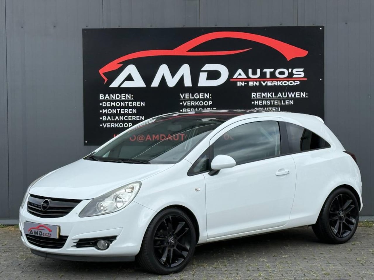Opel Corsa - 1.4 16V OPC White Edition |Nap|Airco|Elec Ramen|Elec Spiegels| - AutoWereld.nl