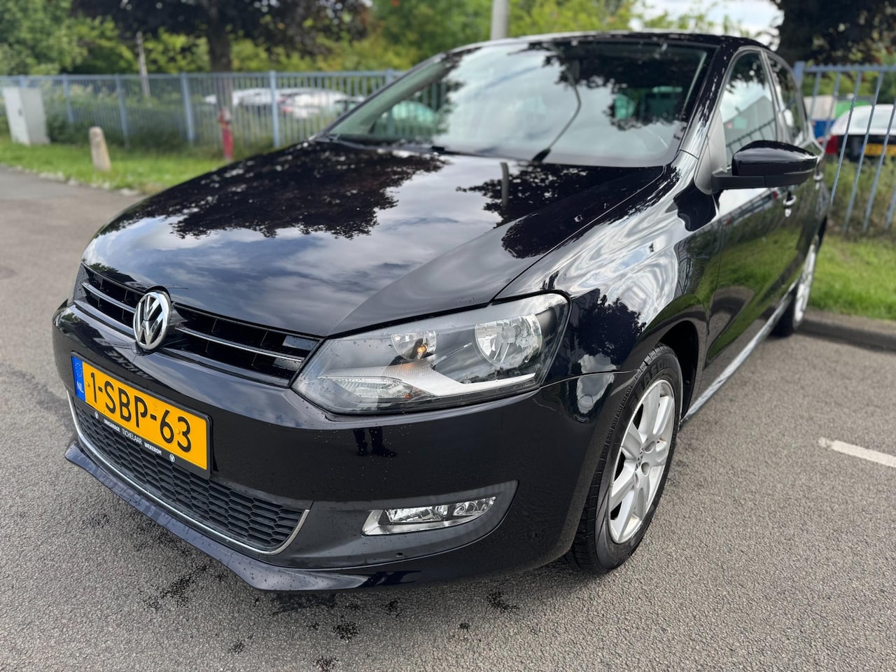 Volkswagen Polo - 1.2 TSI BlueMotion Highline Navigatie mf stuur Trekhaak - AutoWereld.nl