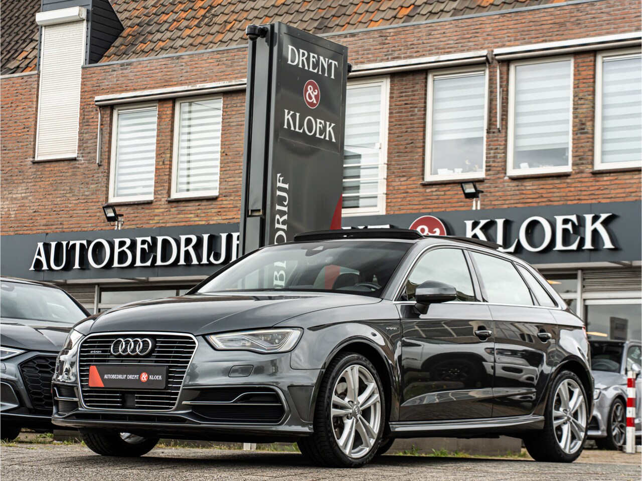 Audi A3 Sportback - 1.4 e-tron PHEV Ambition Pro Line plus S-Line ORG NL PANO B&O AUDIO LED CRUISE NAVI - AutoWereld.nl