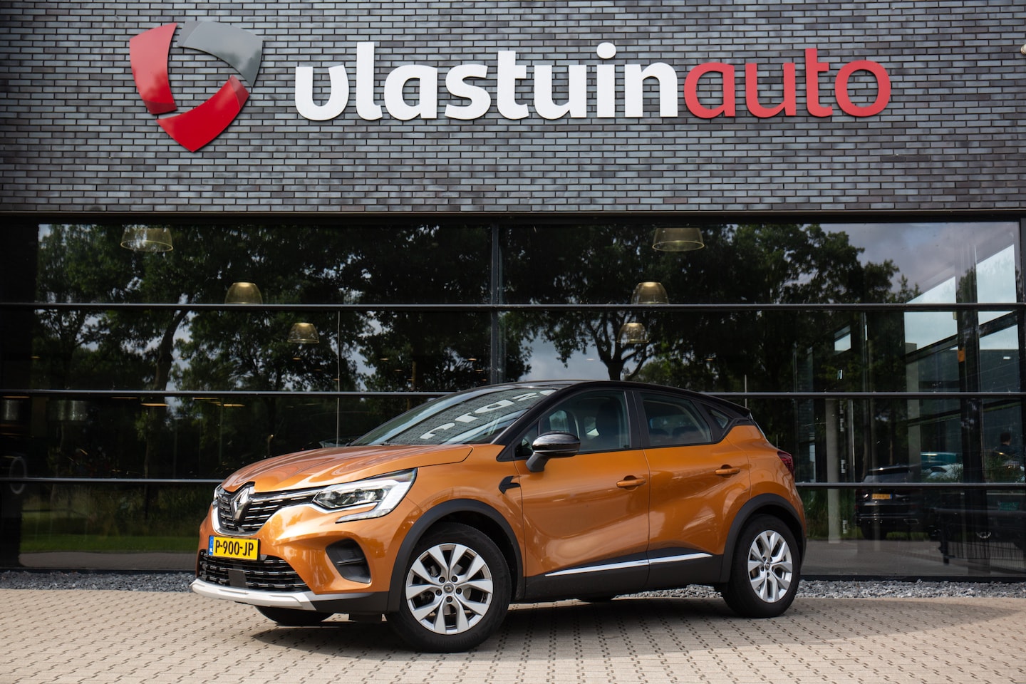 Renault Captur - 1.0 TCe 100 Zen , Trekhaak, Cruise control, Carplay, - AutoWereld.nl