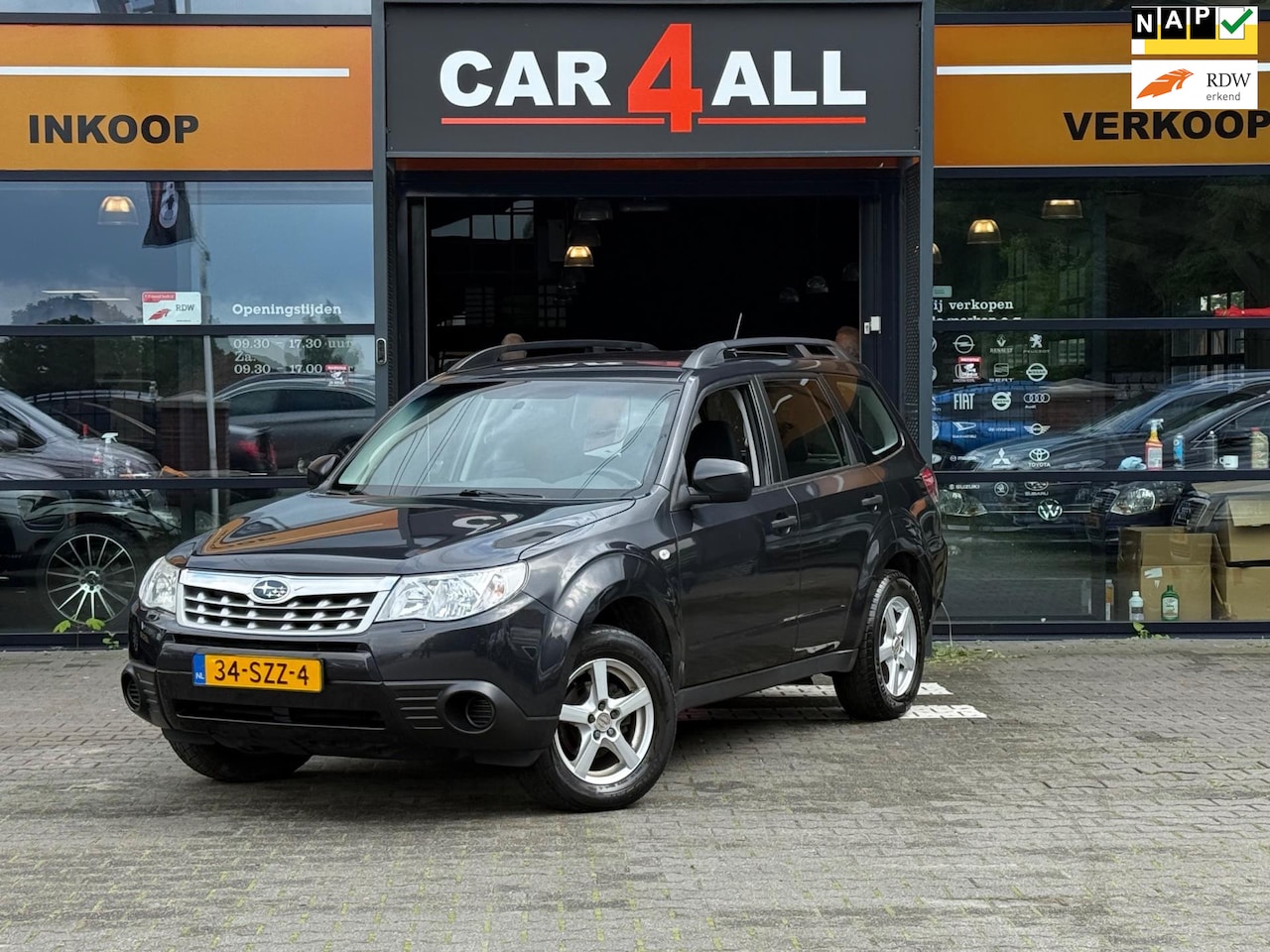 Subaru Forester - 2.0 X Intro AUTOMAAT/PDC/STLVRM/TREKHAAK/NETTE STAAT EN DEALERONDERHOUDEN - AutoWereld.nl