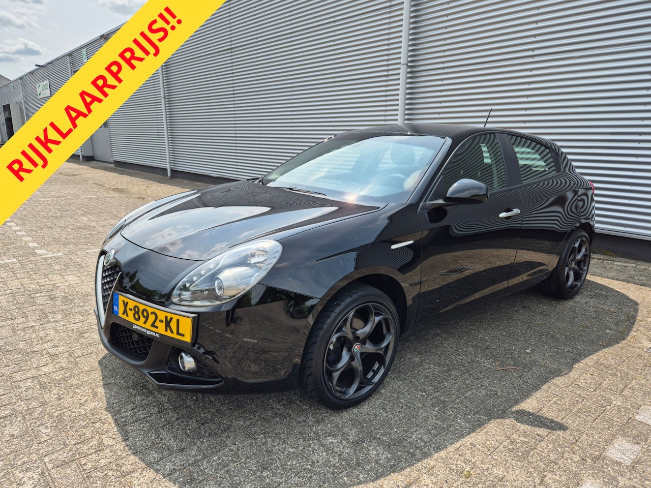 Alfa Romeo Giulietta - 1.4 Turbo airco,cruisecontrol,navigatie,parkeersensoren, - AutoWereld.nl