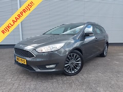 Ford Focus Wagon - 1.0 EcoBoost Trend Automaat, airco, cruise, navigatie, stoelverwarming,