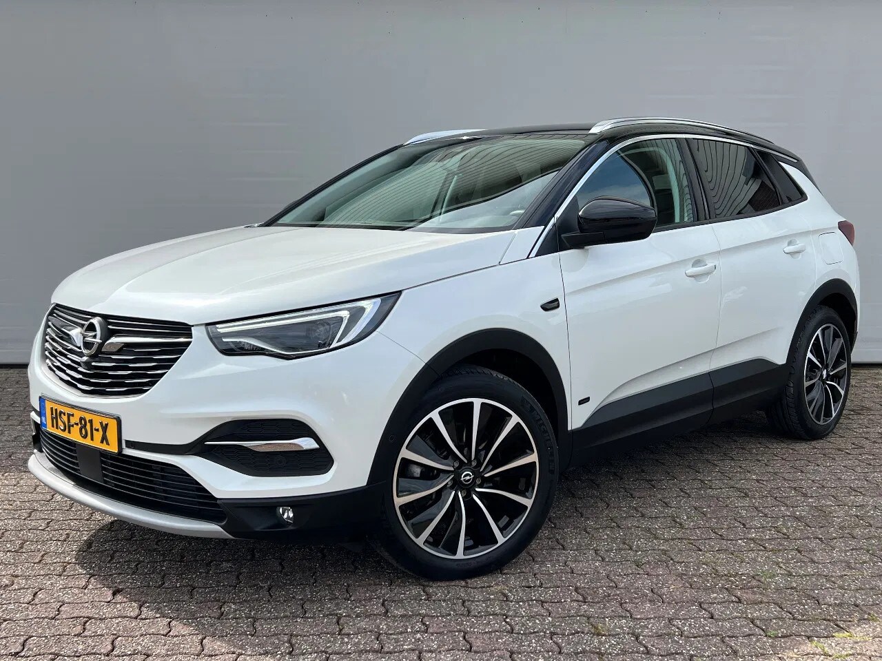Opel Grandland X - 1.6 Turbo PHEV ULTIMATE, LEDER, Trekhaak - AutoWereld.nl
