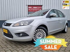 Ford Focus - 1.6 5 deurs Titanium | AUTOMAAT | TREKHAAK |