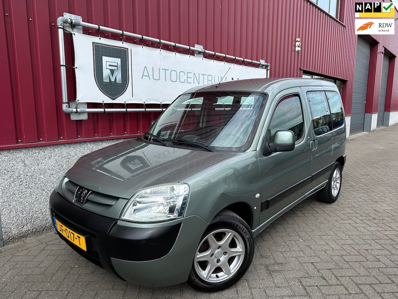 Peugeot Partner MPV - 1.4 XR // Airco // Cruise control // Trekhaak - AutoWereld.nl