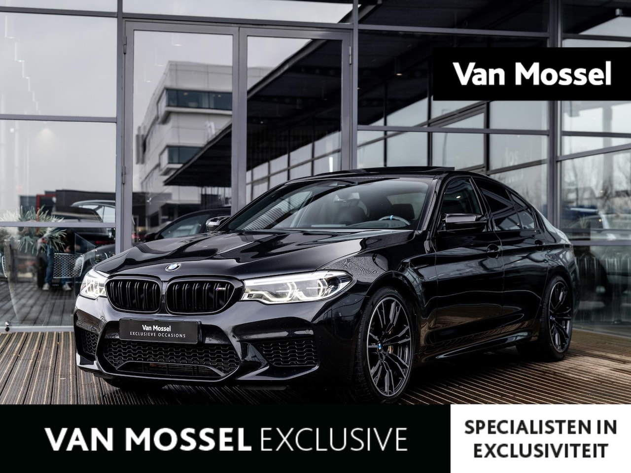BMW M5 - 5-serie Competition | SCHUIFDAK | HARMAN KARDON | KERAMISCHE SCHIJVEN | STOELVERWARMING/VE - AutoWereld.nl