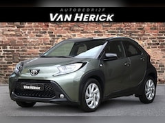 Toyota Aygo X - 1.0 VVT-i MT Pulse | Navigatie | Keyless | Clima | Stoelverwarming